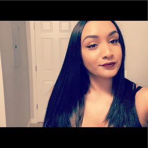 Meet your Posher, Daisha